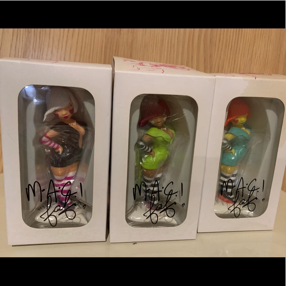 MAC x FAFI FIGURINES